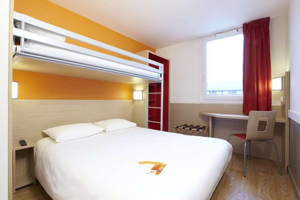 Premiere Classe Lyon Sud - Irigny - Pierre Benite Exterior foto