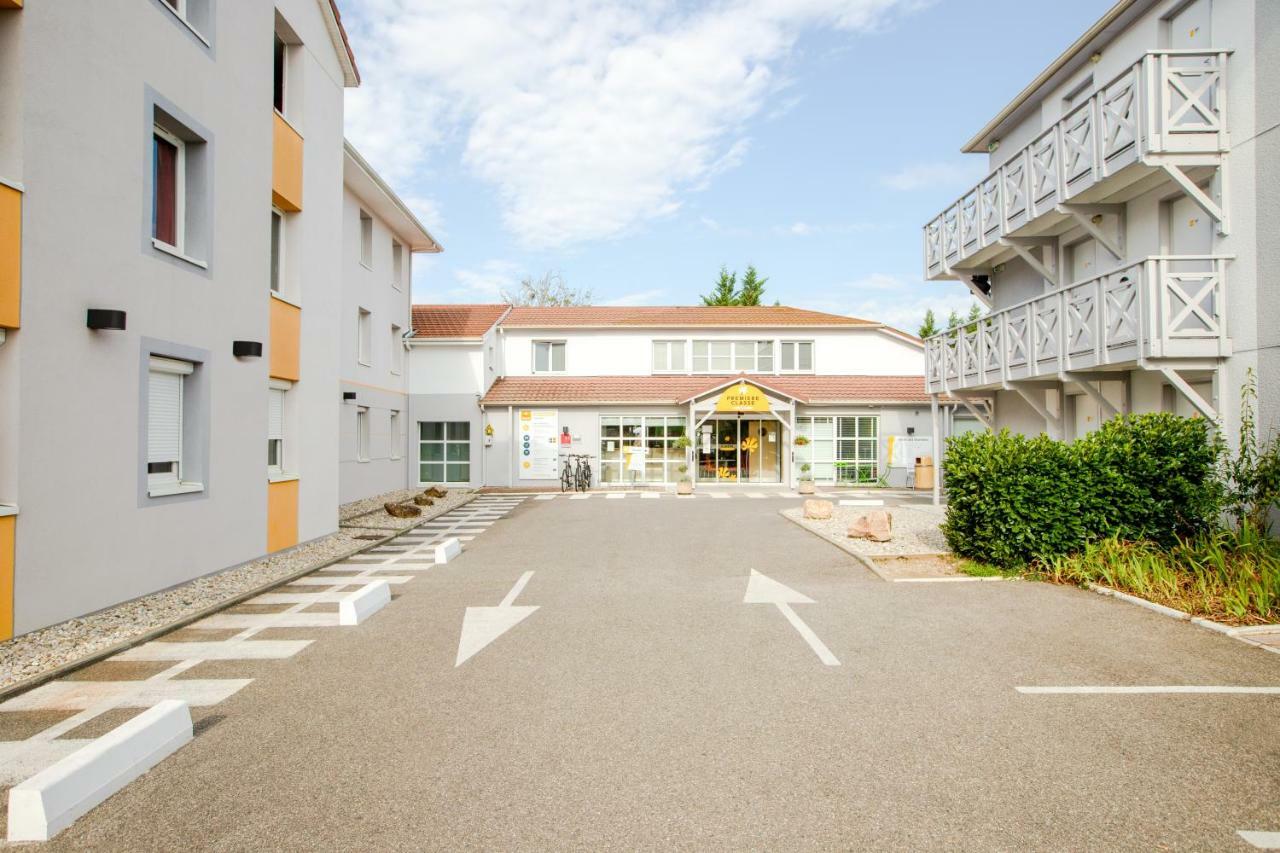 Premiere Classe Lyon Sud - Irigny - Pierre Benite Exterior foto